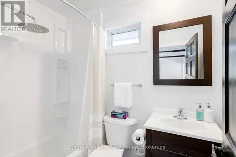 49 Regency Drive Seguin ON P2A 0B2