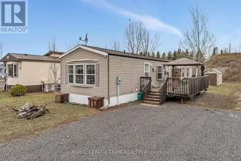 6707 Chris Tierney Private Ottawa ON K4P 1H4