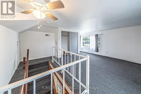 42 Wahneta Avenue Lasalle ON N9J 1T7