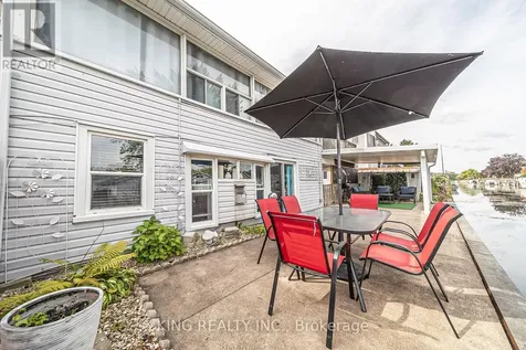 42 Wahneta Avenue Lasalle ON N9J 1T7