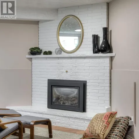 42 Culpepper Drive Waterloo ON N2L 5L1