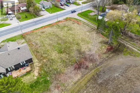 28 Brentwood Road Essa ON L0M 1B2