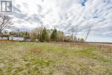 28 Brentwood Road Essa ON L0M 1B2