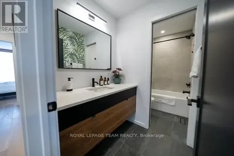 358 Byron Avenue Ottawa ON K1Z 5S3