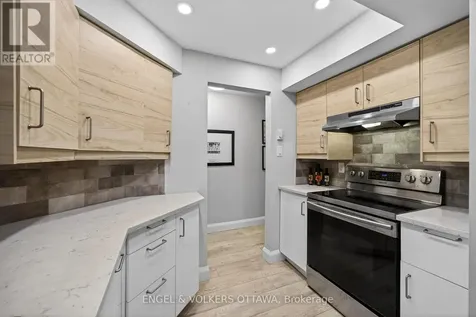 35 Robinson Avenue Ottawa ON K1N 8N8