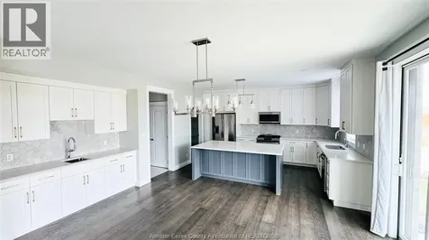 310 Blake Avenue Belle River ON N8L 1B6
