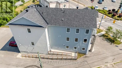 17 Moore Street Carleton Place ON K7C 2R4