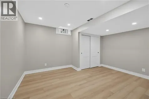 325 Provident Way Hamilton ON L0R 1W0