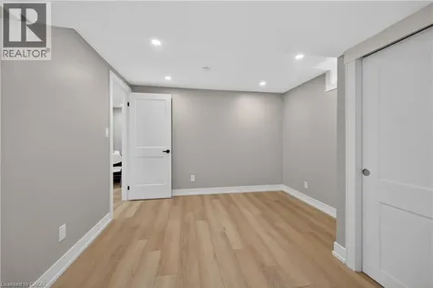 325 Provident Way Hamilton ON L0R 1W0