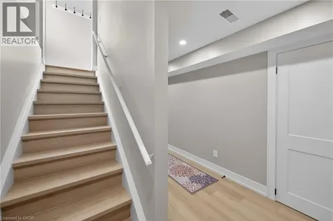325 Provident Way Hamilton ON L0R 1W0
