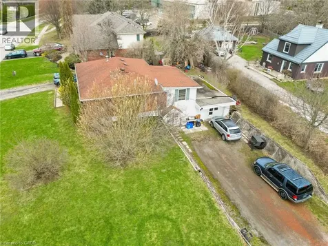 13 Mcdonald Court Waterdown ON L9H 7G1