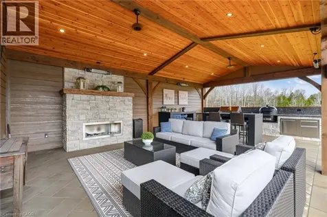 1371 10th Concession Road West Puslinch ON N0B 2J0