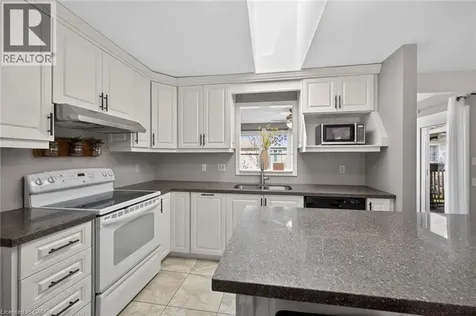 232 Silverbirch Boulevard Hamilton ON L0R 1W0
