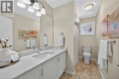 232 Silverbirch Boulevard Hamilton ON L0R 1W0