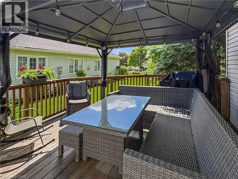 232 Silverbirch Boulevard Hamilton ON L0R 1W0