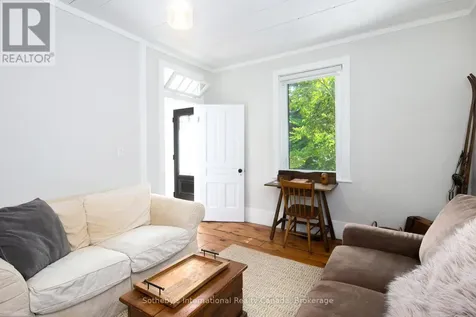 119 Matilda Street Blue Mountains ON N0H 1J0