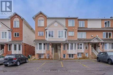 1615 Locksley Lane Ottawa ON K1J 1B6