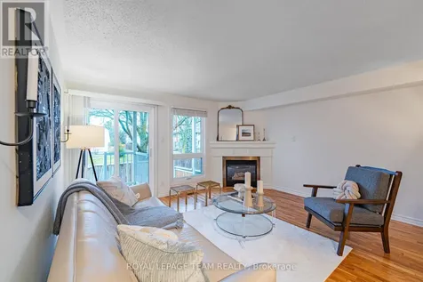 1615 Locksley Lane Ottawa ON K1J 1B6
