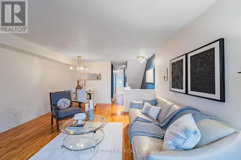 1615 Locksley Lane Ottawa ON K1J 1B6