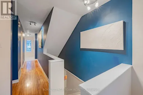 1615 Locksley Lane Ottawa ON K1J 1B6