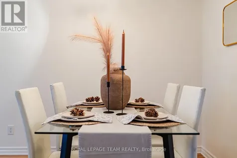 1615 Locksley Lane Ottawa ON K1J 1B6