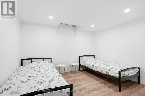 235 Southwood Drive Kitchener ON N2E 2B2