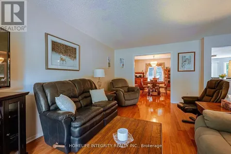 37 Brouwer Crescent Wasaga Beach ON L9Z 1L8