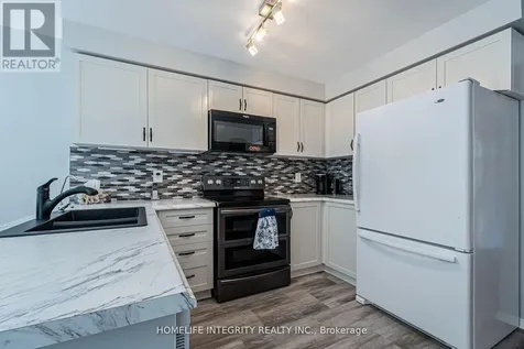 37 Brouwer Crescent Wasaga Beach ON L9Z 1L8