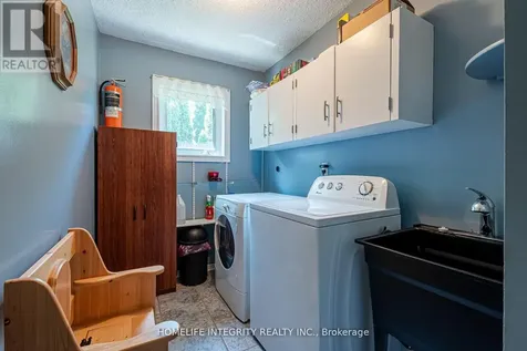 37 Brouwer Crescent Wasaga Beach ON L9Z 1L8