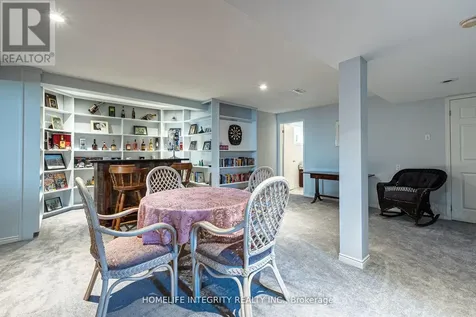 37 Brouwer Crescent Wasaga Beach ON L9Z 1L8