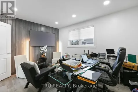 1901 Banff Avenue Ottawa ON K1V 7W9