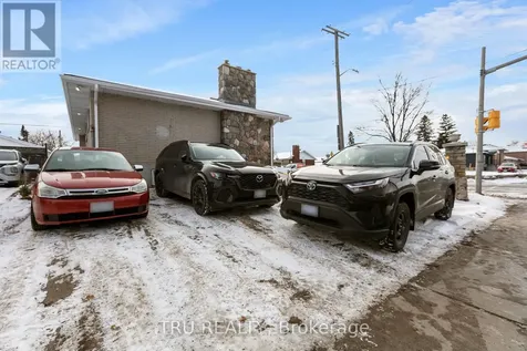 1901 Banff Avenue Ottawa ON K1V 7W9