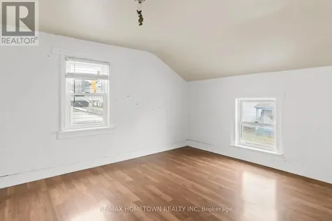 93 Perth Street Brockville ON K6V 5C8