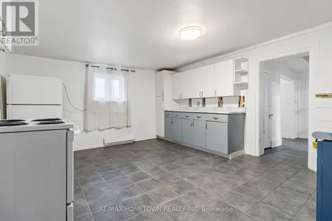 93 Perth Street Brockville ON K6V 5C8