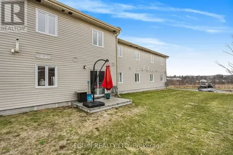225 Spence Avenue Hawkesbury ON K6A 0B5