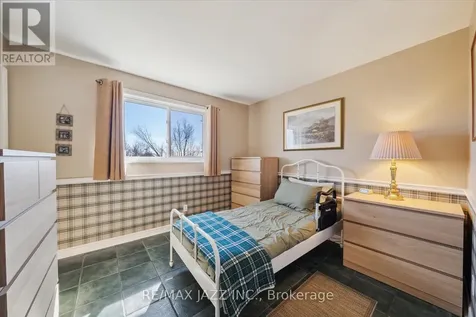 8733 Leskard Road Clarington ON L0B 1M0