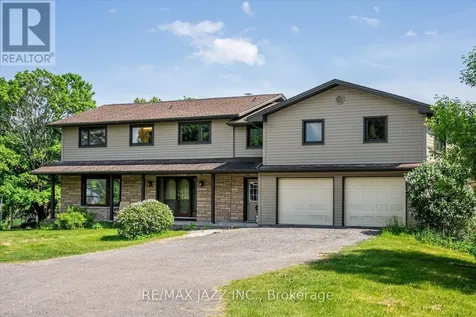 8733 Leskard Road Clarington ON L0B 1M0