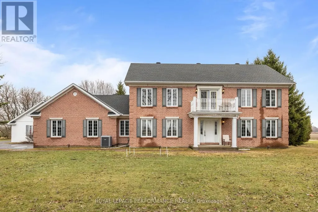 1007 Street Pierre Road Russell ON K0A 1W0
