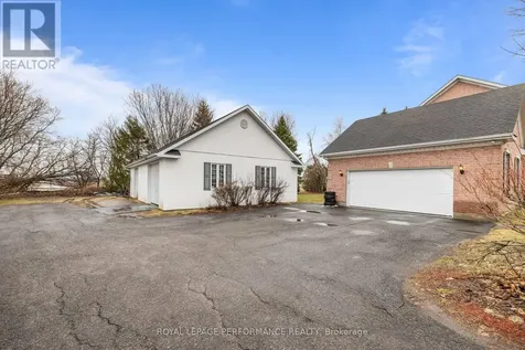 1007 Street Pierre Road Russell ON K0A 1W0