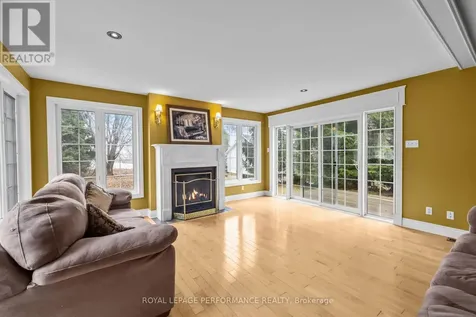 1007 Street Pierre Road Russell ON K0A 1W0