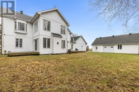 1007 Street Pierre Road Russell ON K0A 1W0