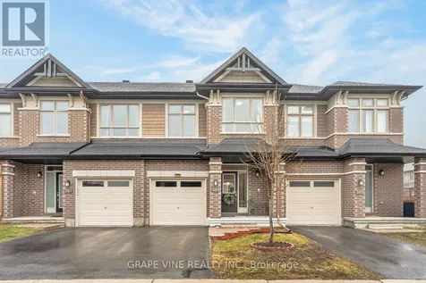 383 Memorial Grove Ottawa ON K1X 0C7