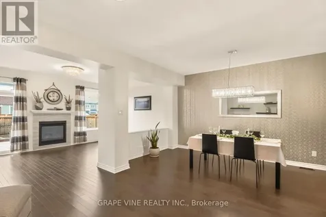 383 Memorial Grove Ottawa ON K1X 0C7