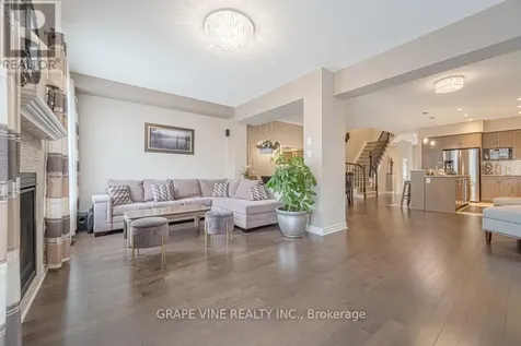 383 Memorial Grove Ottawa ON K1X 0C7