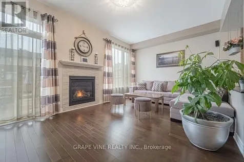 383 Memorial Grove Ottawa ON K1X 0C7