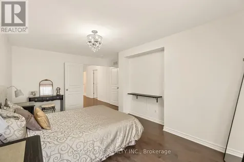 383 Memorial Grove Ottawa ON K1X 0C7