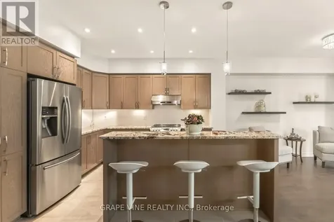383 Memorial Grove Ottawa ON K1X 0C7