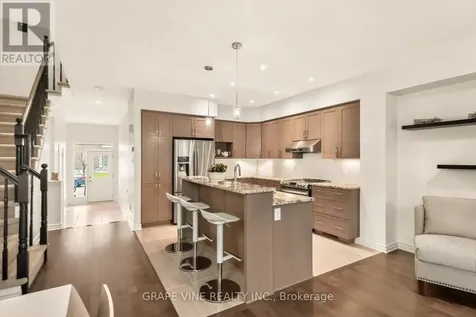 383 Memorial Grove Ottawa ON K1X 0C7