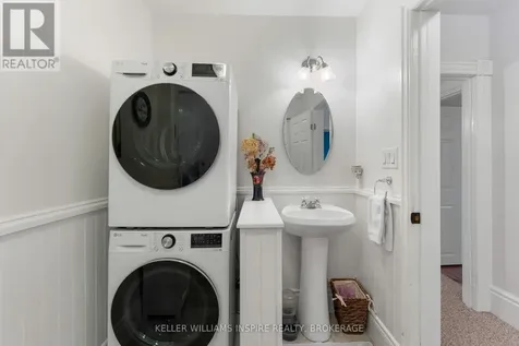 124 John Street Gananoque ON K7G 1A5