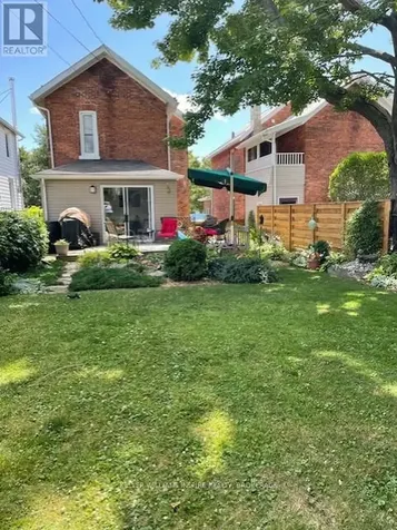 124 John Street Gananoque ON K7G 1A5